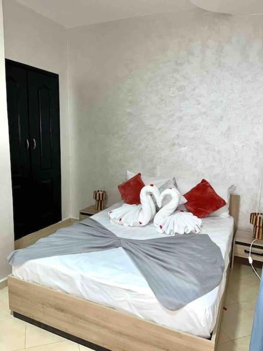 Appartement Haut Standing 3 Chambres Avec Terasse Quartier Gueliz Hivernage A Marrakech I19 Marrákes Kültér fotó