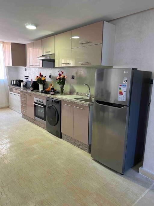 Appartement Haut Standing 3 Chambres Avec Terasse Quartier Gueliz Hivernage A Marrakech I19 Marrákes Kültér fotó