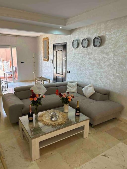 Appartement Haut Standing 3 Chambres Avec Terasse Quartier Gueliz Hivernage A Marrakech I19 Marrákes Kültér fotó